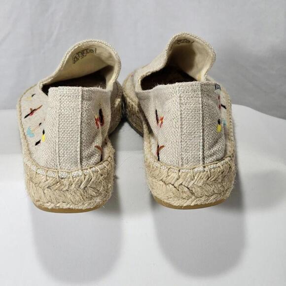 Soludos Embroidered Swimmers Ibiza Mules Tan Flat Canvas Slip On Womens Size 9.5 - Picture 4 of 11